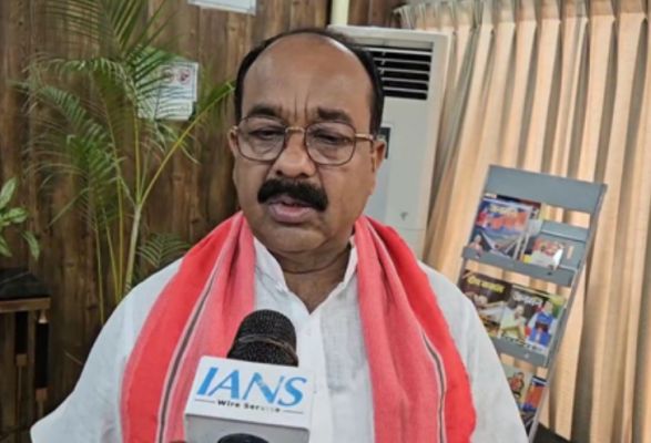 पश्चिम बंगाल में कानून-व्यवस्था की स्थिति बिगड़ी, ममता बनर्जी राज्य को संभाल नहीं पा रहीं : अरूण साव