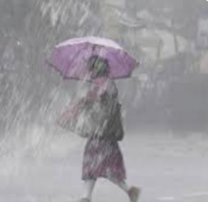 हिमाचल में भारी बारिश, ओलावृष्टि से कई हिस्सों में बिजली आपूर्ति बाधित