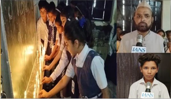 उत्तर प्रदेश के संभल में स्कूली बच्चों ने पहलगाम हमले में जान गंवाने वालों को दी श्रद्धांजलि 