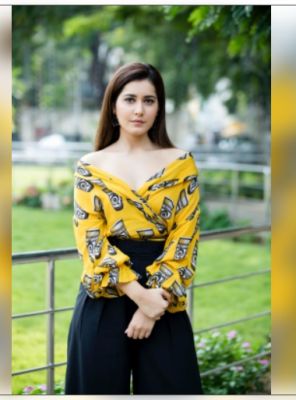 पहलगाम आतंकी हमले से राशि खन्ना खिन्न लेकिन उम्मीद- 'हम पहले से ज्यादा मजबूत होकर उभरेंगे' 