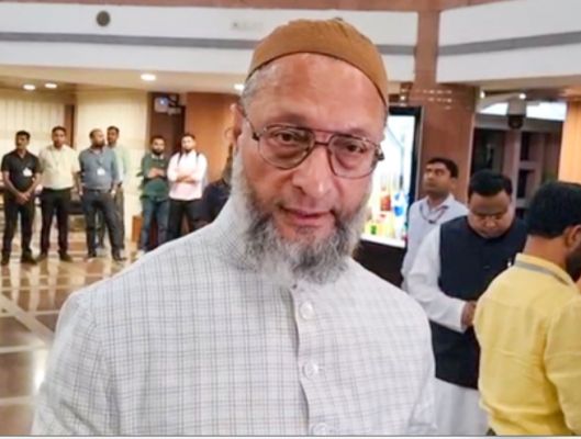 टीआरएफ के खिलाफ अंतरराष्ट्रीय अभियान चले, पाकिस्तान को एफएटीएफ-ग्रे लिस्ट में डाला जाए : ओवैसी