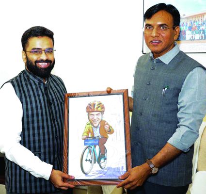 भाजयुमो नेता सिद्धांत ने दी केंद्रीय खेल मंत्री को जन्मदिन की बधाई