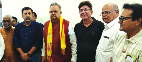 ऑपरेशन सिन्दूर पर राष्ट्रीय व्यापारी कल्याण बोर्ड  संग वोकल फॉर लोकल संकल्प रायपुर में-कैट