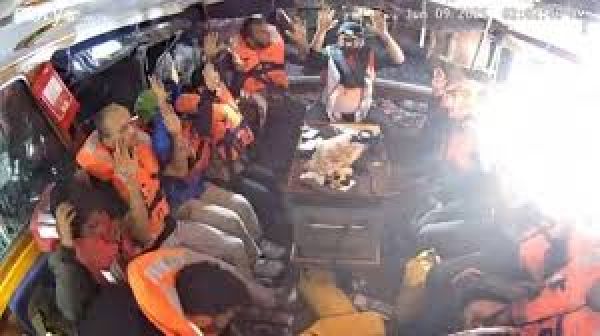 ग़ज़ा जा रहे जहाज़ को रोकने के बाद इसराइल ने अब ये फ़ैसला लिया