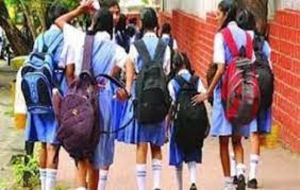 दुनिया भर में 27.2 करोड़ बच्चे स्कूल नहीं जा पा रहे : रिपोर्ट