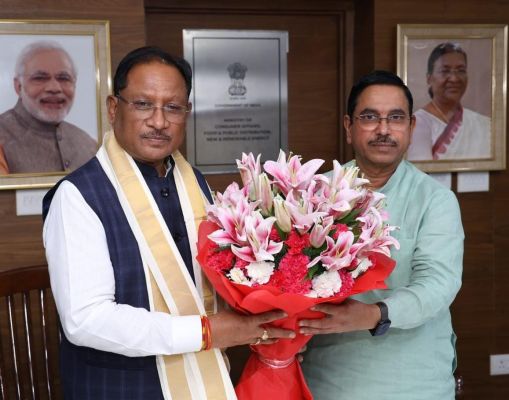 तीन  माह एक मुश्त राशन वितरण जुलाई तक बढ़ाने साय ने केंद्रीय मंत्री जोशी से की चर्चा