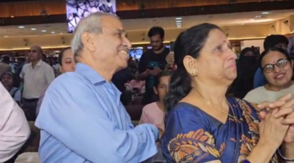 पिता को गर्व, मां भावुक, बेटे को अंतरिक्ष की उड़ान भरते देख झूम उठा शुभांशु शुक्ला का परिवार 