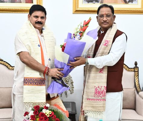 केन्द्रीय कोयला मंत्री मिले सीएम से