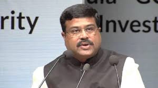 खेल में भागीदारी बढ़ाने के लिए स्कूलों में 10 लाख फुटबॉल वितरित किए जाएंगे: प्रधान