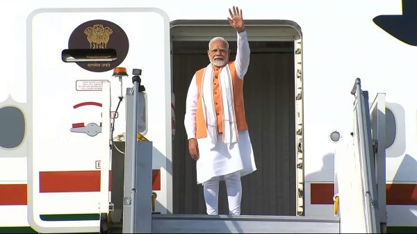 भारत ब्रिक्स के लिए प्रतिबद्ध है: मोदी ने पांच देशों की यात्रा पर रवाना होते समय कहा