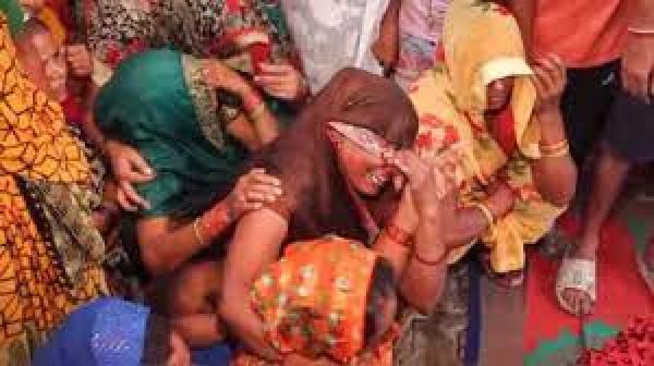 हाथरस भगदड़ के एक साल बाद भी पीड़ित परिवारों का दर्द और मायूसी बरकरार