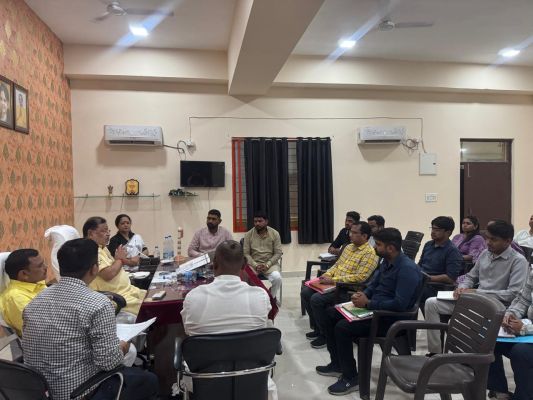 विधायक  सोनी निगम जोन 6 में अपूर्ण कार्यों पर नाराजगी जताई