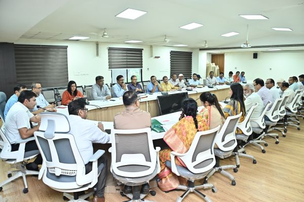 निगम  अब निर्माण  सहित सभी कार्यों में  ई चालान,  ई नोटिस देगा