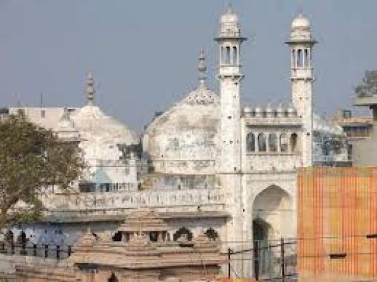 ज्ञानवापीः वजूखाना के सर्वेक्षण की मांग वाली याचिका पर सुनवाई टली
