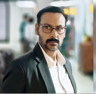 'वॉर 2' पर बोले अनुपम भट्टाचार्य, 'यह करियर का नया मोड़'