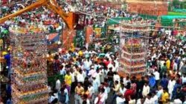 बलिया में ताजिया जुलूस के दौरान बिजली के तार को लेकर हुई झड़प में चार लोग घायल