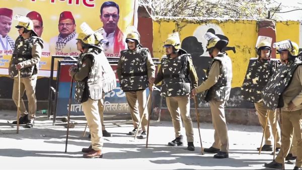 हरियाणा: नूंह में इंटरनेट और एसएमएस सेवाएं निलंबित, राज्य सरकार क्या बोली?