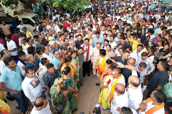 गंगानगर, गोवर्धन नगर जलागार का पुराना वाल्व बदला जा रहा 