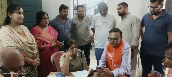 जग खरीदी प्रकरण, भाजपा की बैज के खिलाफ थाने में शिकायत 
