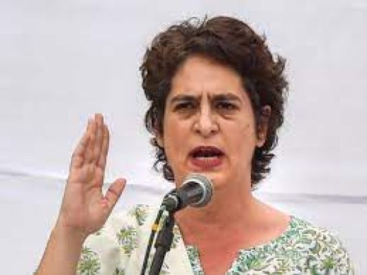 कांग्रेस का एक-एक कार्यकर्ता बघेल के साथ खड़ा है: प्रियंका गांधी