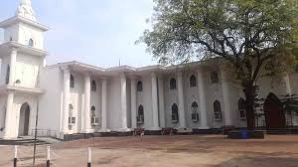 सीएनआई से दस लोगो की सदस्यता समाप्त