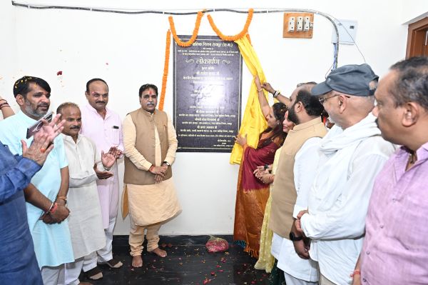 मूणत, मीनल और राठौड़ ने वार्ड 37 में 1 करोड़ के 8 नए विकास कार्यों का लोकार्पण किया 