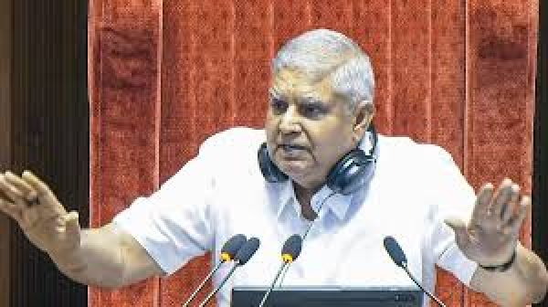 अगला उपराष्ट्रपति चुनने के लिए जल्द से जल्द कराना होगा चुनाव