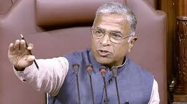 उपराष्ट्रपति धनखड़ के इस्तीफे के बाद उपसभापति हरिवंश ने राज्यसभा की कार्यवाही की अध्यक्षता की