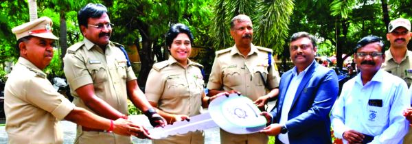 कानून प्रवर्तन और प्रतिक्रिया समय सुधार के लिए एनएमडीसी ने ग्रामीण क्षेत्रों में की पहल