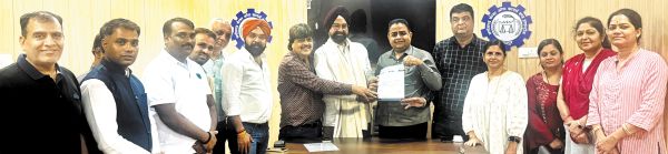 व्यापार-औद्योगिक हित में कार्य करते चेंबर को नई ऊंचाई पर साहनी ले जायेंगे-थौरानी