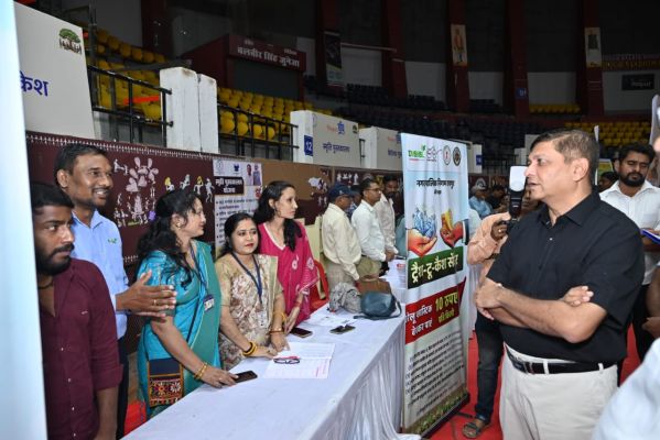 प्रोजेक्ट छाँव : मुख्य सचिव  जैन ने किया सभी स्टालों का निरिक्षण 