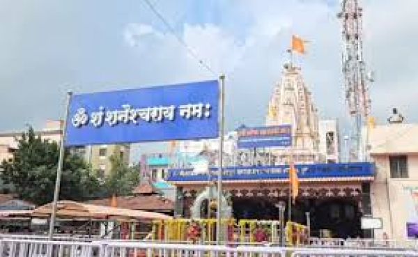 शनि शिंगणापुर मंदिर न्यास पर भ्रष्टाचार के आरोप, उप मुख्य कार्यकारी अधिकारी ने आत्महत्या की