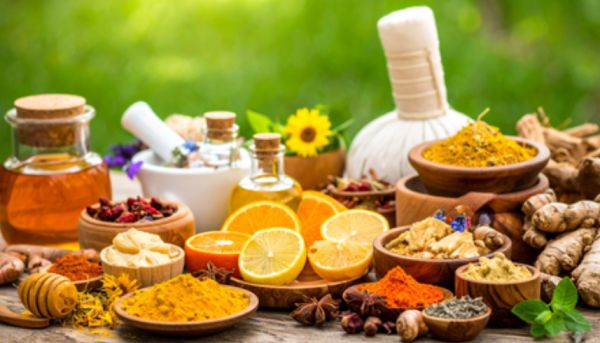 भागदौड़ भरी लाइफस्टाइल में स्वस्थ रहने के लिए अपनाएं 'प्राकृतिक नुस्खे'; वात, पित्त और कफ को ऐसे करें संतुलित 