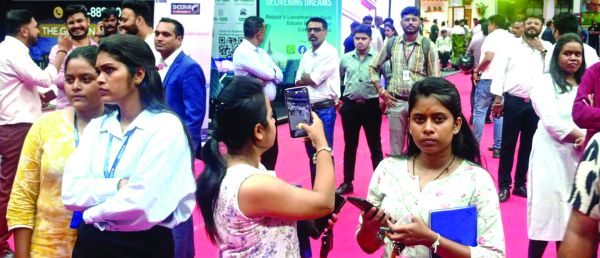 क्रेडाई प्रॉपर्टी एक्सपो दूसरा दिन अच्छी बुकिंग के चलते जोरदार