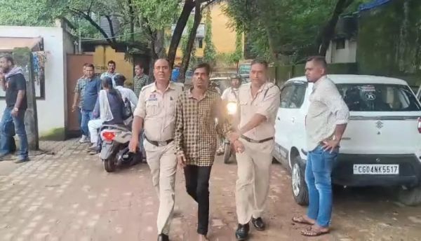कोर्ट परिसर से भागने की कोशिश में फिर पकड़ाया आरोपी 