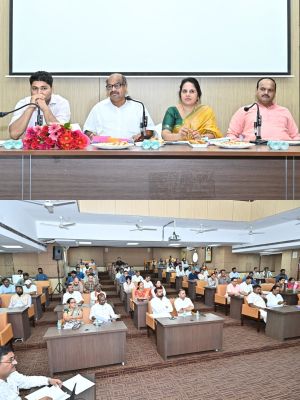   मिश्रा ने  उत्तर क्षेत्र के वार्डो में विकास के लिए 10 10 लाख का स्वेच्छानुदान देने की घोषणा की