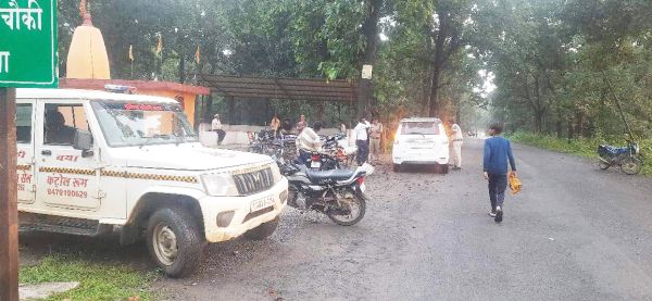 वाहनों पर चालानी कार्रवाई, उठे सवाल