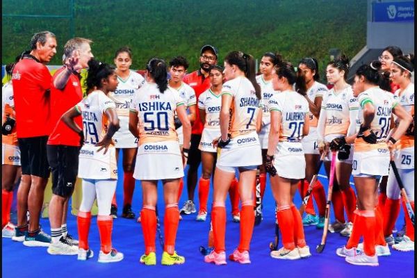 महिला एशिया कप में भारत ने सिंगापुर को 12-0 से हराया