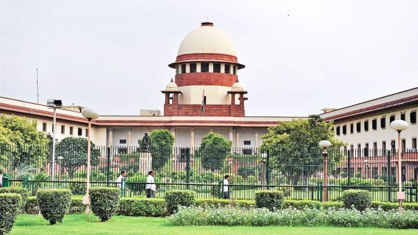 बिहार एसआईआर : आधार को अब 12वाँ वैध दस्तावेज़ मानना होगा-सुप्रीम कोर्ट