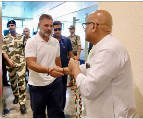 राहुल गांधी अपने संसदीय क्षेत्र रायबरेली पहुंचे, मंत्री दिनेश प्रताप सिंह ने किया विरोध