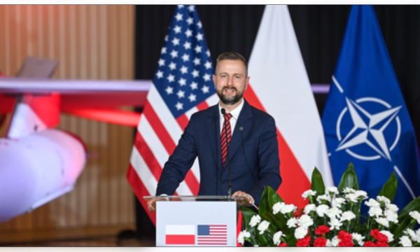 पोलैंड का दावा, 'अपने हवाई क्षेत्र में हमने मार गिराए कुछ ड्रोन', यूक्रेनी राष्ट्रपति बोले- रूस ने जानबूझकर लांघी सीमा 