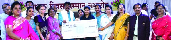 2023 माशिमं बोड परीक्षा में चौथे स्थान से प्राविण्य सूची में आयी रायपुर कॉन्वेंट छात्रा