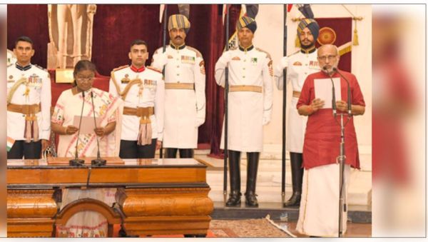 उपराष्ट्रपति के रूप में सीपी राधाकृष्णन ने ली शपथ