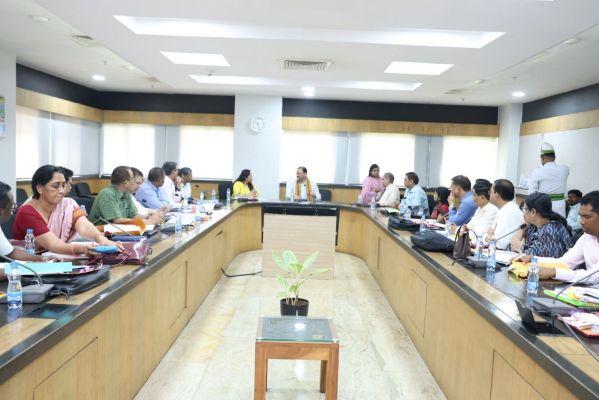 डीन, मेडिकल सुपरिटेंडेंट अब 20 लाख तक  की  खरीदी कर सकेंगे 