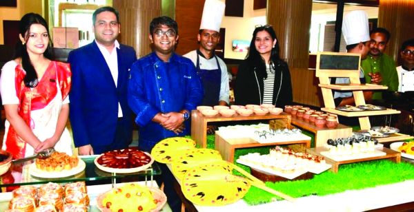 कोलकाता स्ट्रीट फूड फेस्टिवल से कोर्टयार्ड बाय मैरियट रायपुर ने लाई बंगाली जायकों की बहार