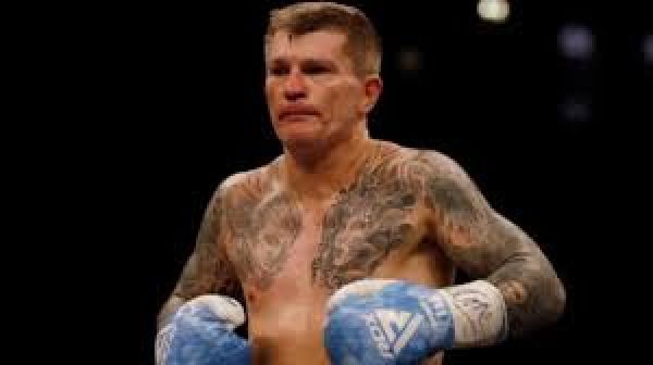 पूर्व बॉक्सिंग चैंपियन रिकी हैटन का शव उनके घर में मिला