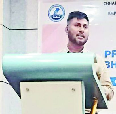 पीएम विकसित भारत रोजगार योजना के संबंध में मुख्य ई लेखा नियंत्रक का हुआ छत्तीसगढ़ दौरा