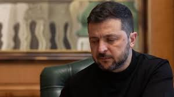 ज़ेलेंस्की का आरोप, 'नागरिक ठिकानों पर हमले कर दहशत फ़ैला रहा है रूस'