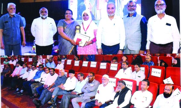 मुस्लिम  इंटेलेक्चुअल फोरम का सम्मान समारोह रायपुर में सम्पन्न