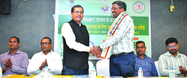 ग्रीन पैकेजिंग में एमएसएमई के लिए अवसर और व्यावहारिक तरीके पर सिपेट रायपुर में कार्यशाला